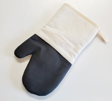 Load image into Gallery viewer, Oven Mitt