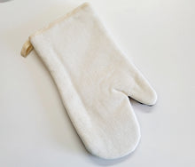 Load image into Gallery viewer, Oven Mitt