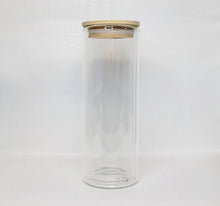 Load image into Gallery viewer, 20 oz Glass Snow Globe Tumbler